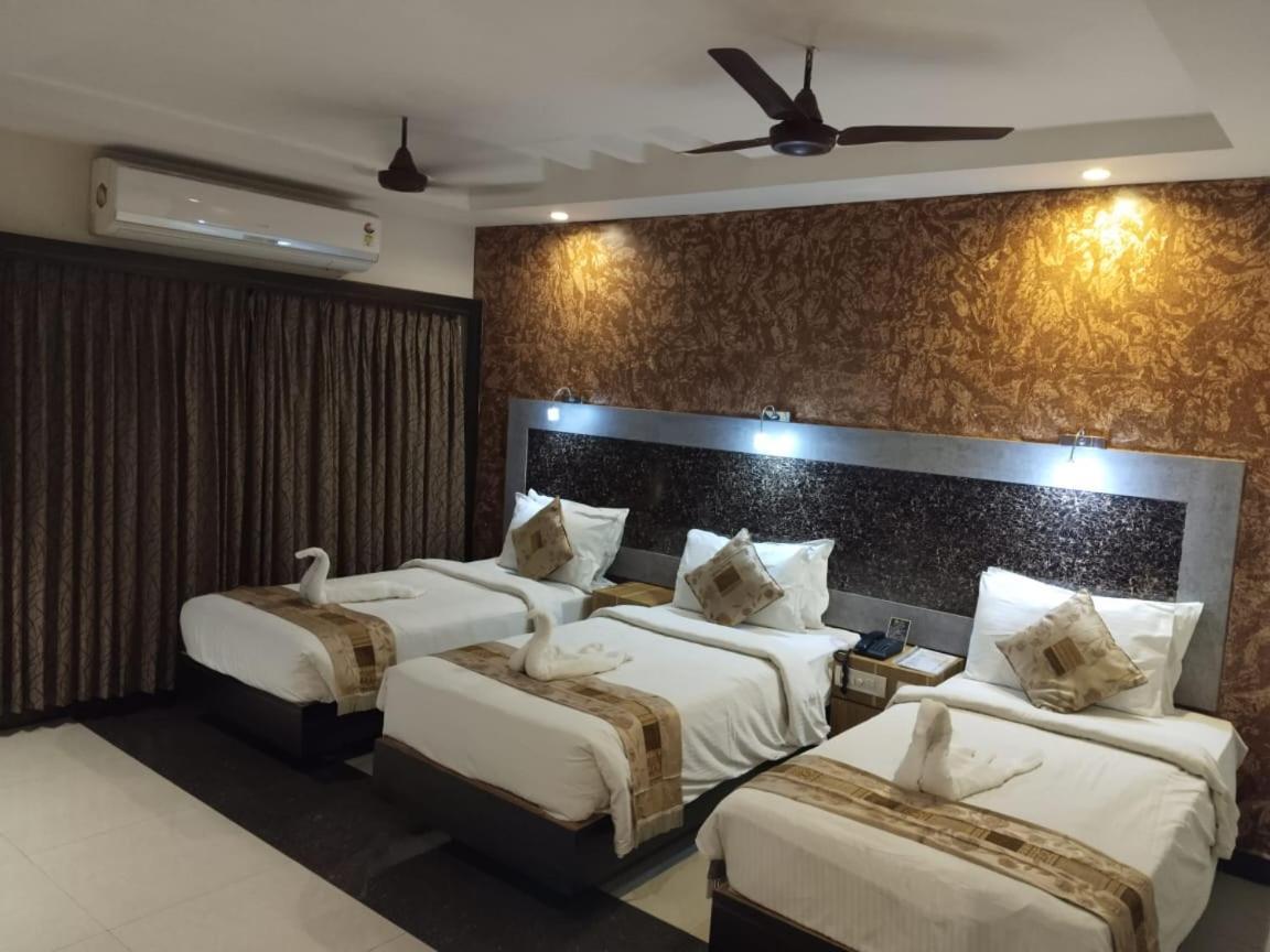 Hotel Mayas Tiruchirappalli Bagian luar foto
